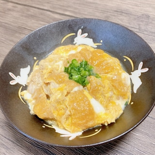 簡単ヘルシー！油揚げと卵で他人丼